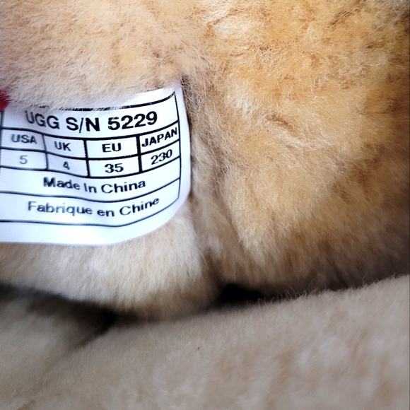 UGG Light Sand Brown Classic Tall Boots, size US 5 - Picture 5 of 5